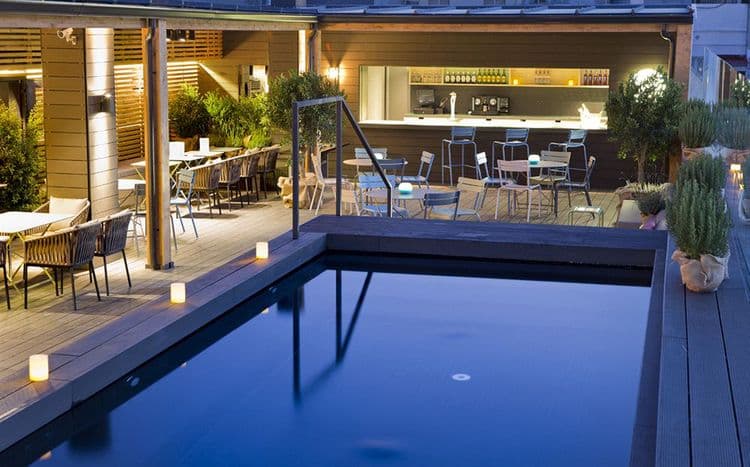 Gallery Hotel