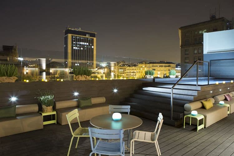 Gallery Hotel