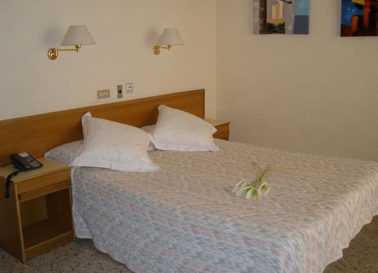 Leuka Hotel