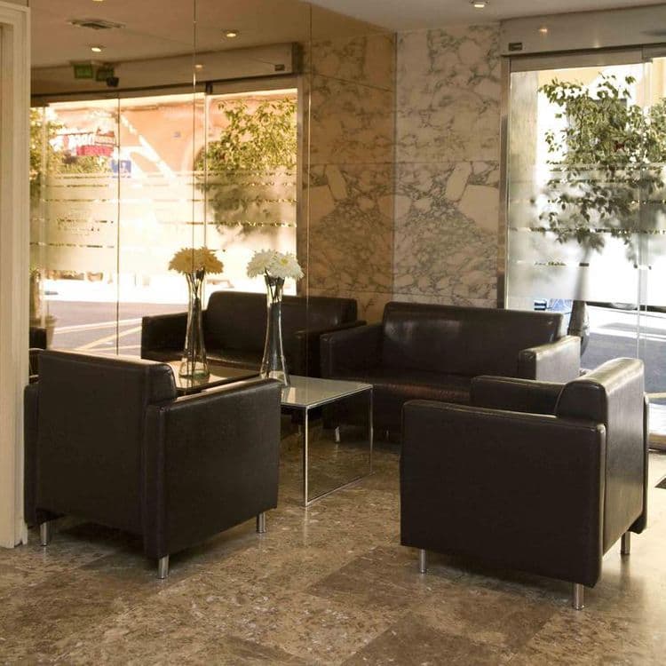Leuka Hotel