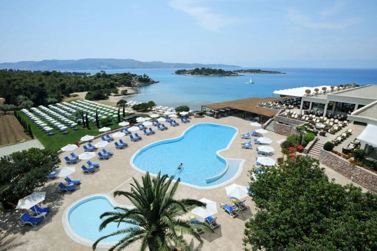 AKS Hinitsa Bay Hotel