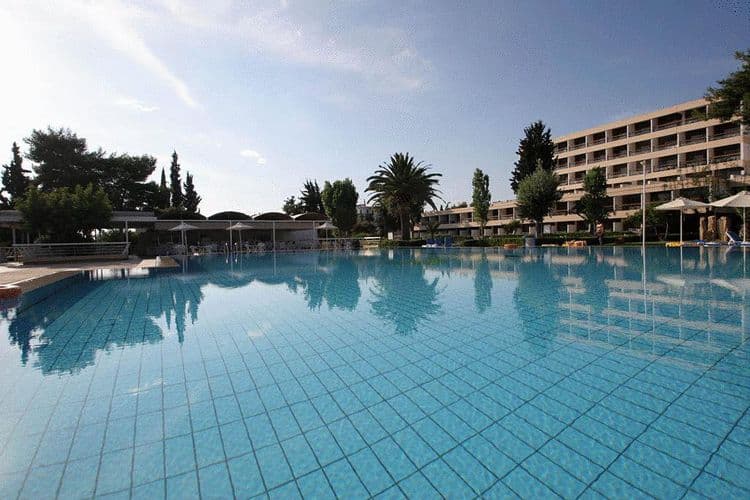 AKS Porto Heli Hotel