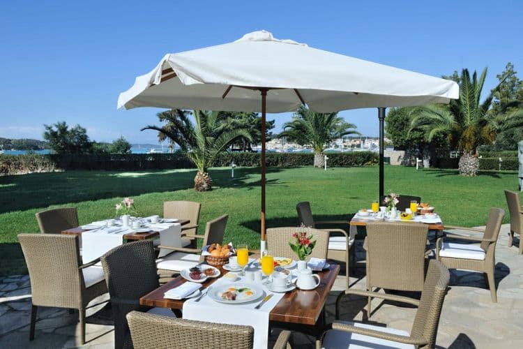 AKS Porto Heli Hotel