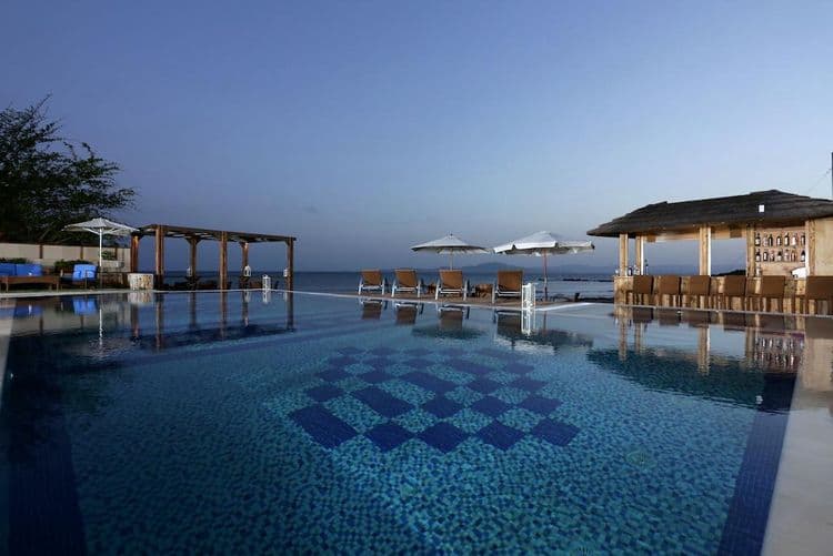 Almira Hotel Arkoudi
