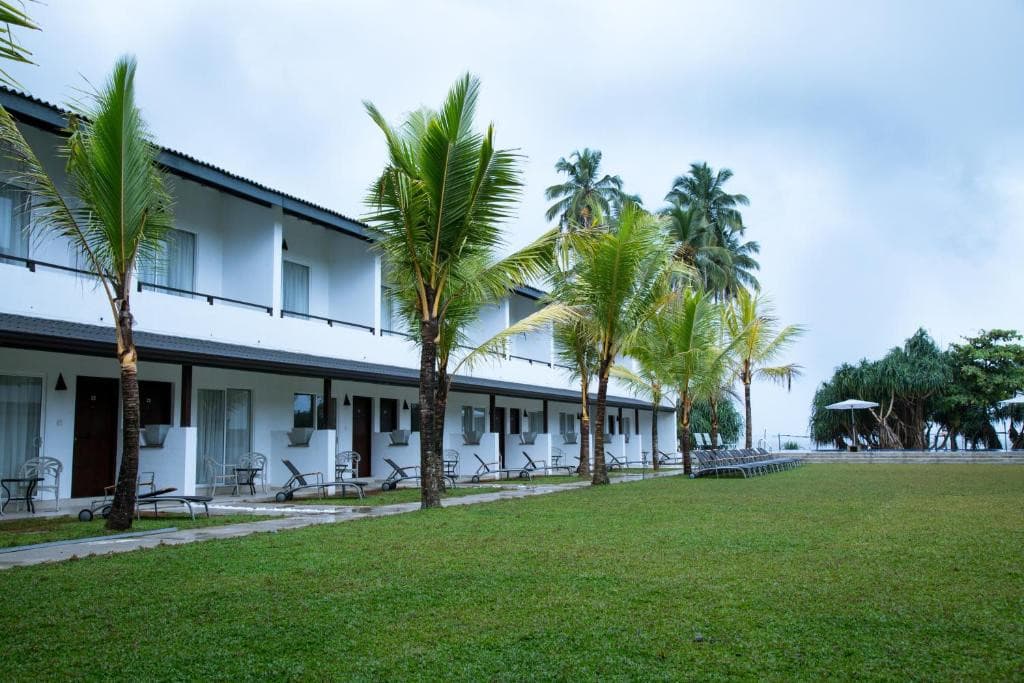CoCo Royal Beach Resort
