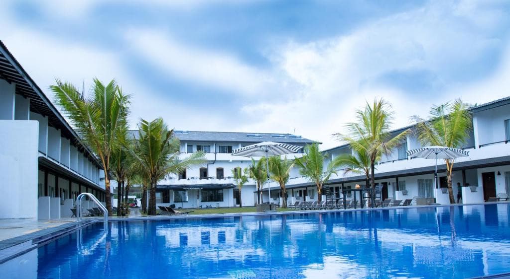 CoCo Royal Beach Resort
