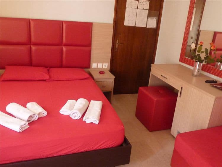 White Rose Hotel