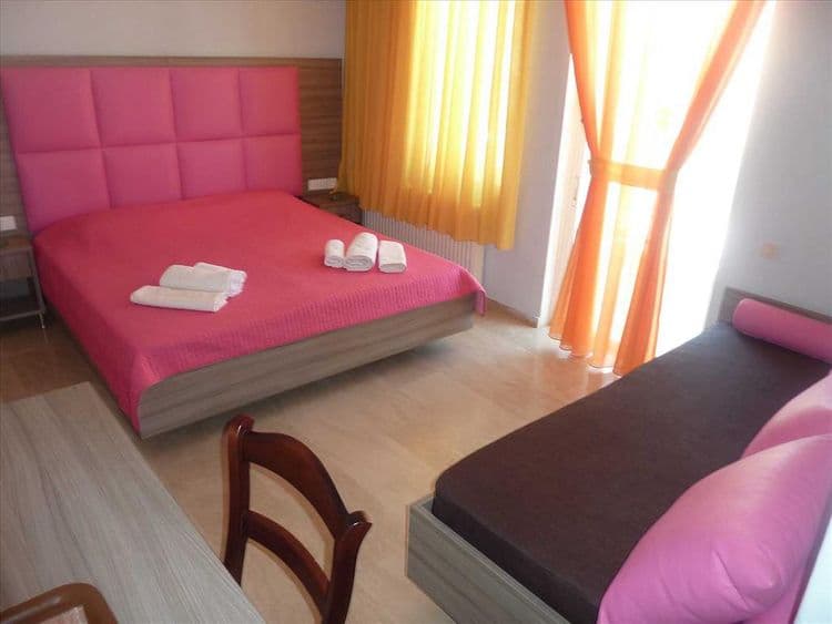 White Rose Hotel