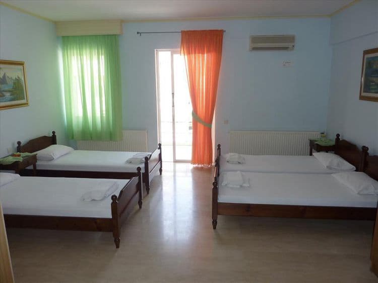 White Rose Hotel