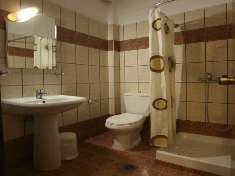 Kostas Hotel