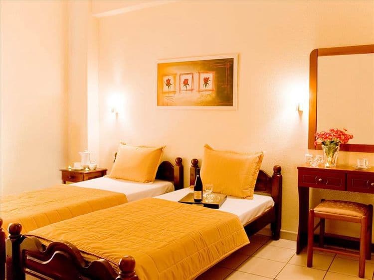 Grand Blue Hotel