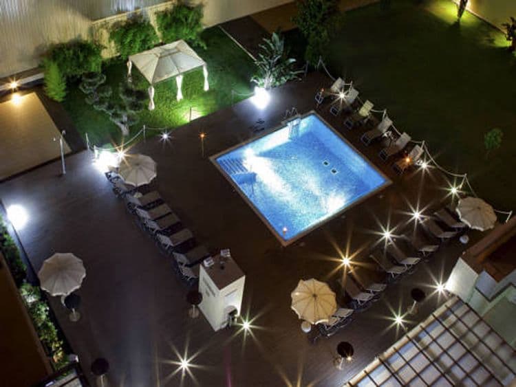 Villa Olimpica Suites Hotel