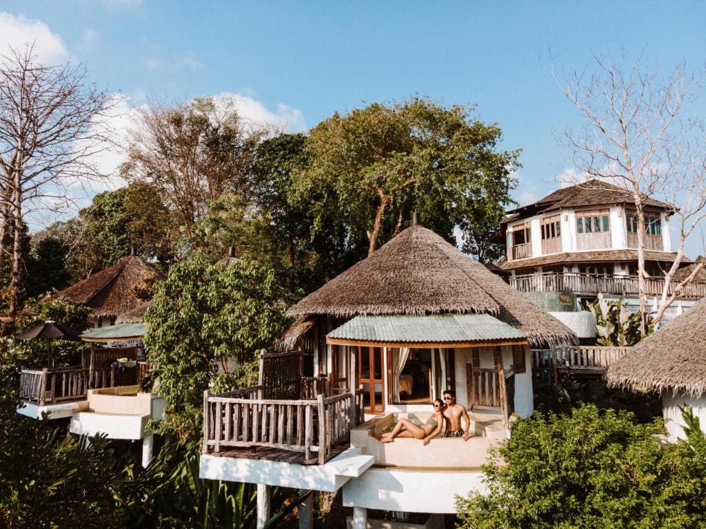Aana Resort & Spa