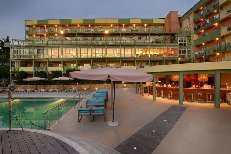 Ariti Grand Hotel