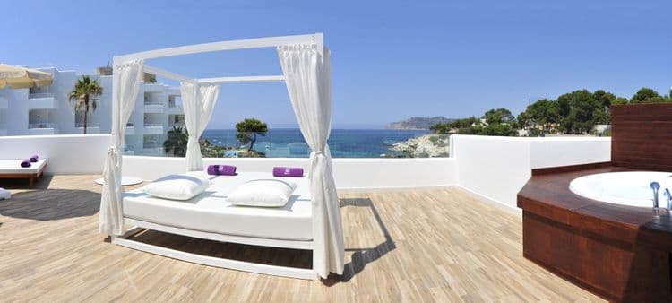 Fergus Style Cala Blanca Suites Hotel