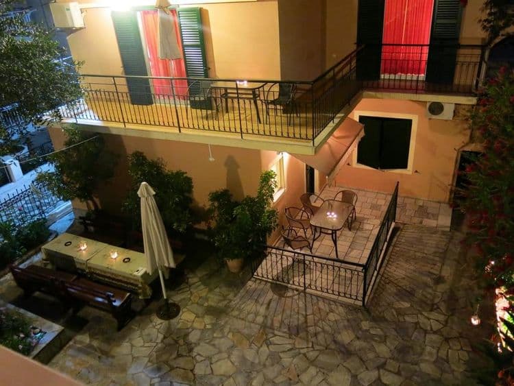 Maria Olga Apartments