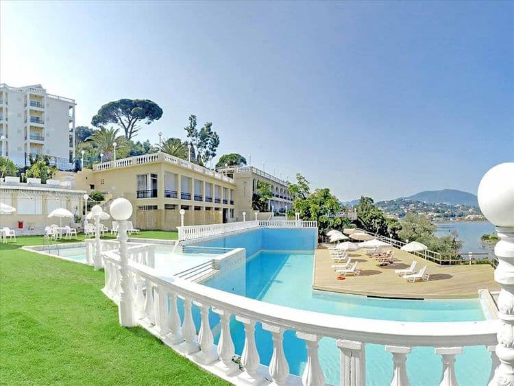 The Royal Grand Hotel