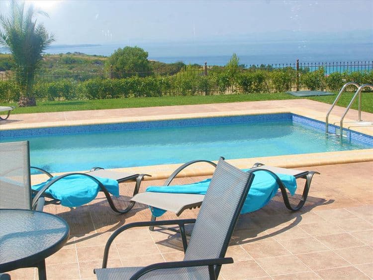 Hanioti Villas