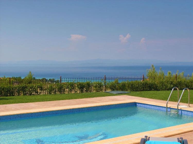 Hanioti Villas