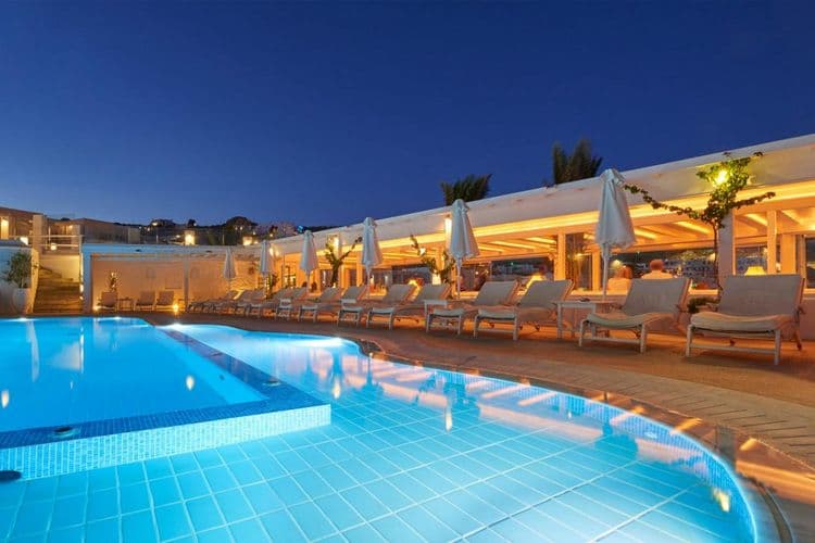 Petinos Beach Hotel