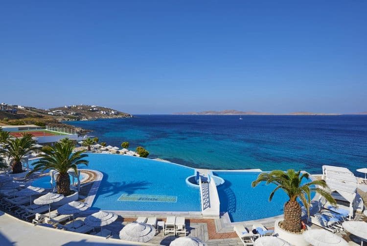 Saint John Hotel & Villas
