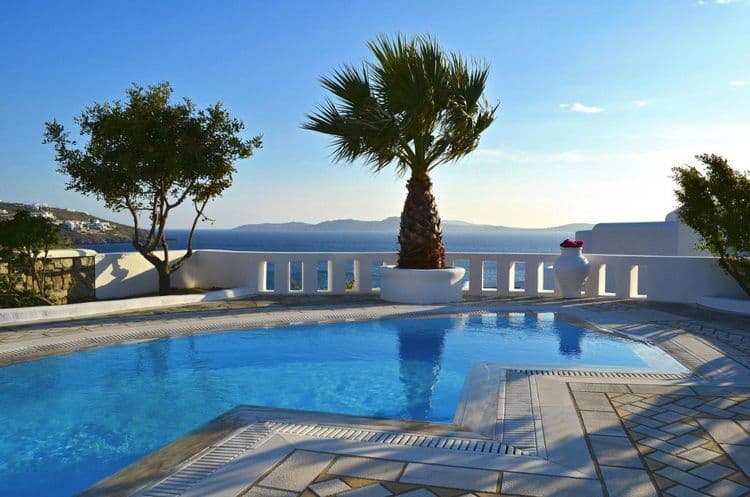 Saint John Hotel & Villas