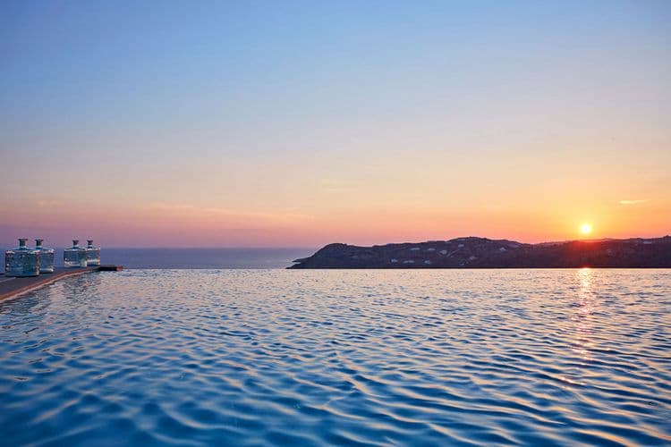 Myconian Utopia Relais & Chateaux