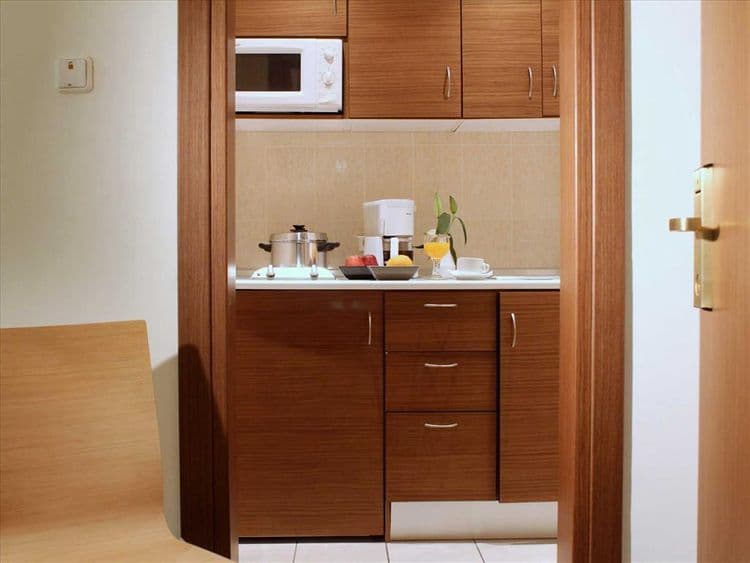 Rodian Gallery Hotel Apartments