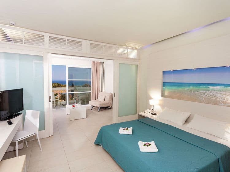 Lindos White Hotel & Suites