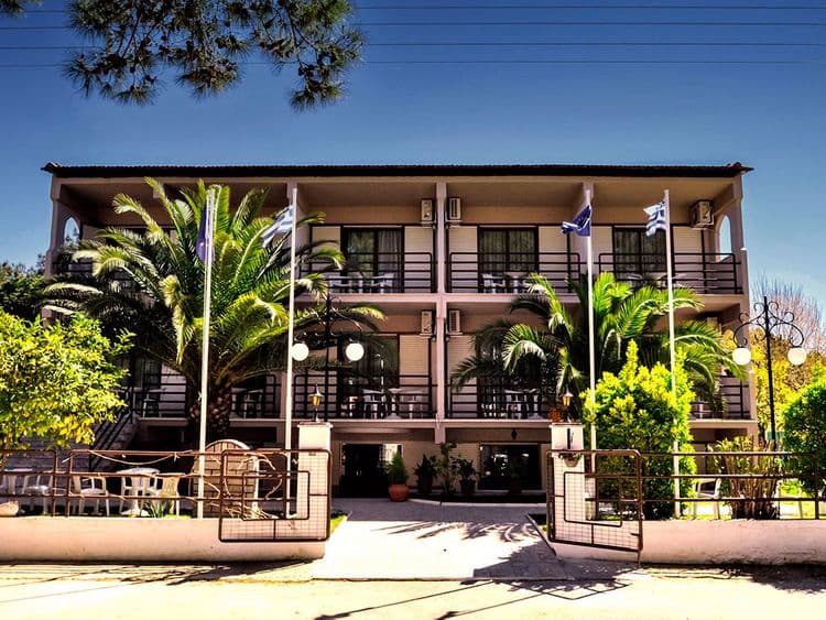 Vlachogiannis Hotel