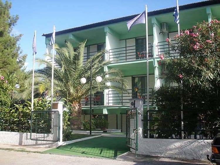 Vlachogiannis Hotel