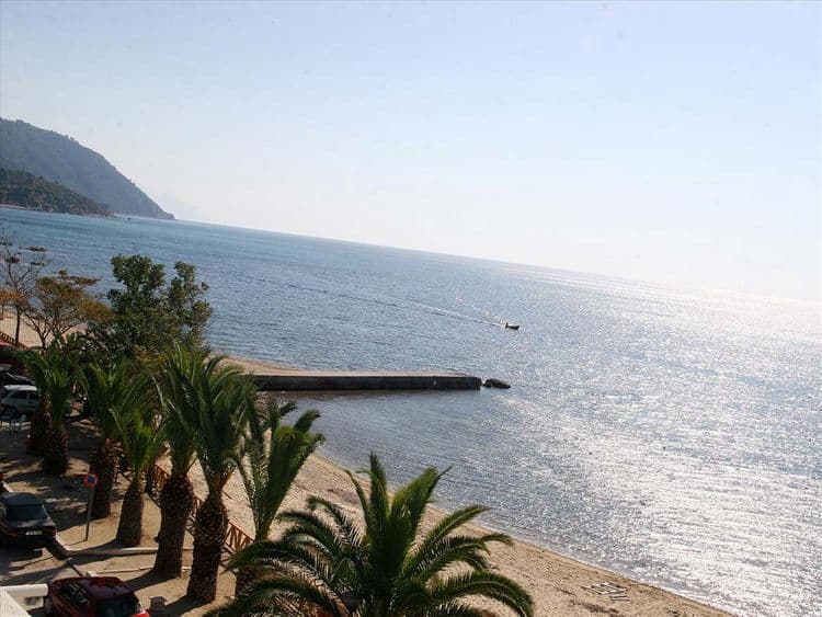 Akrogiali Ouranoupolis Hotel