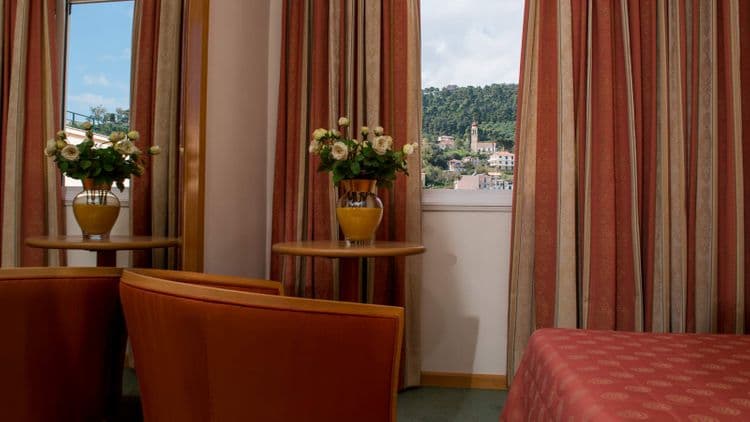 Strada Marina Hotel