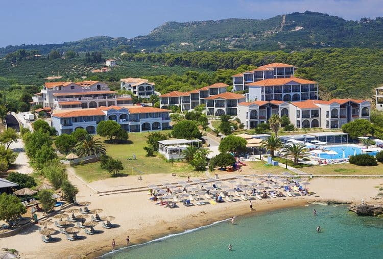 The Bay Hotel & Suites