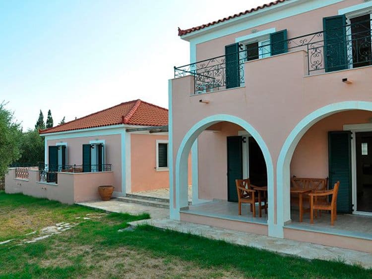 Lennas Villas