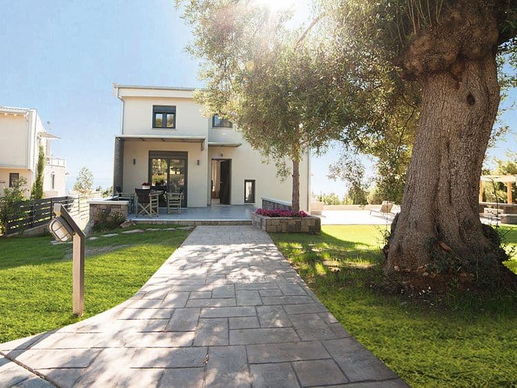Akti Elias Villa
