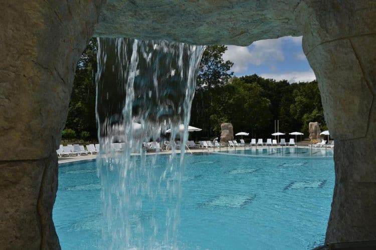 Forest Beach Hotel