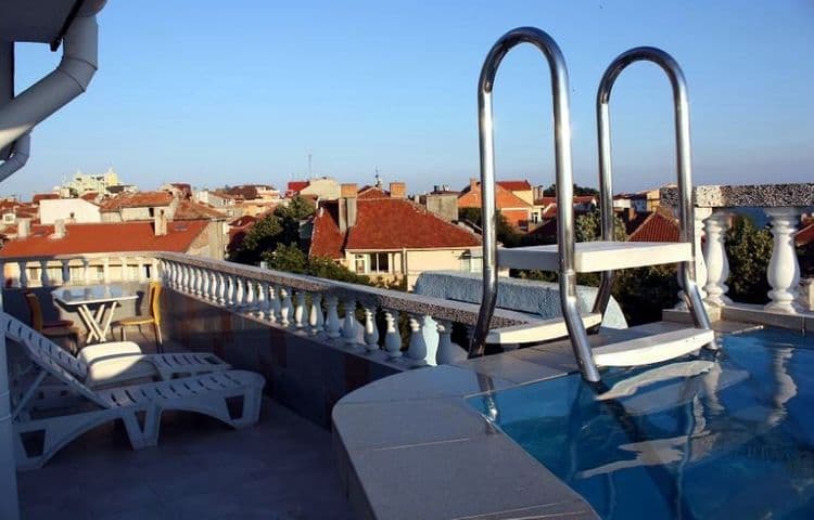 Paros II Family Hotel