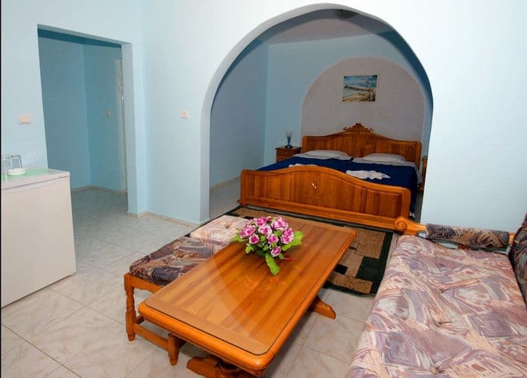 Paros II Family Hotel