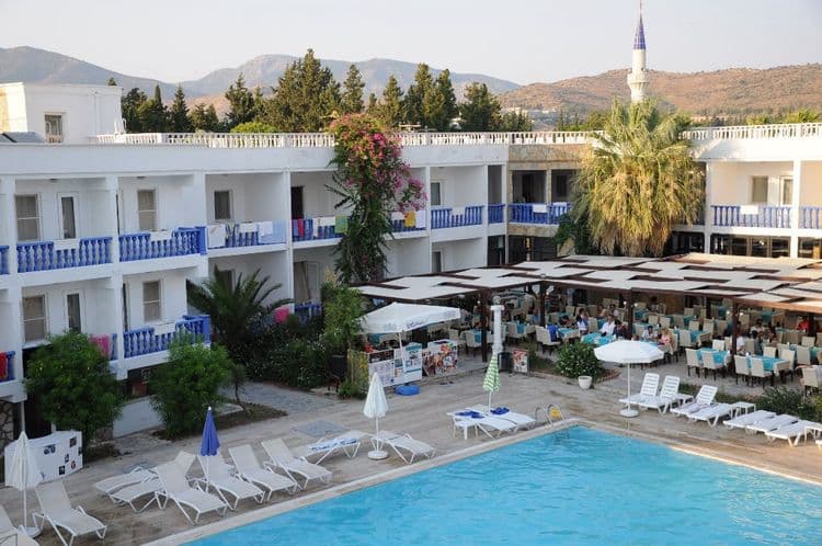 Mestra Hotel