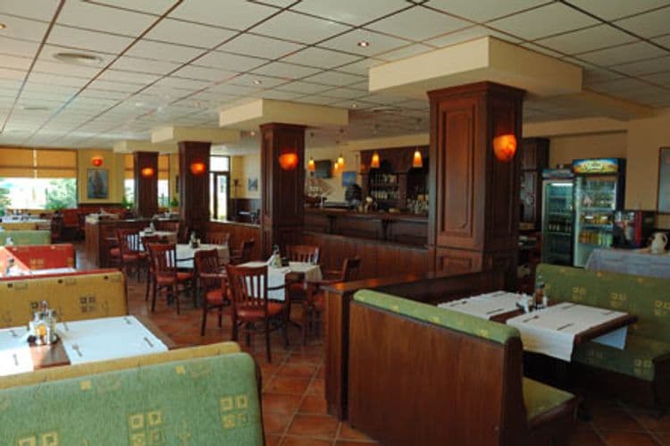 Royal Beach Hotel