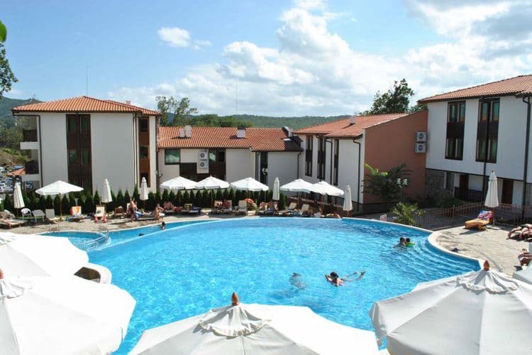 Arkutino Family Resort Hotel