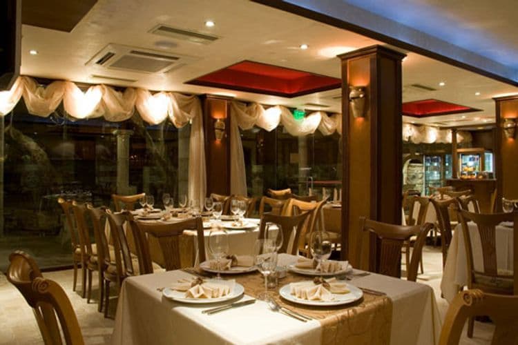 Nessebar Royal Palace Hotel