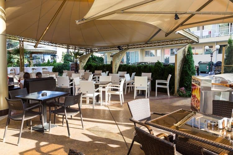 St. Valentine Hotel