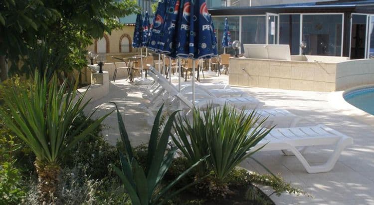 Atos Hotel