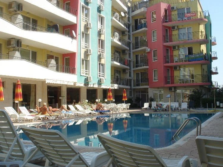 Blue Marine Aparthotel