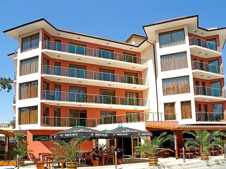 Maverick Hotel