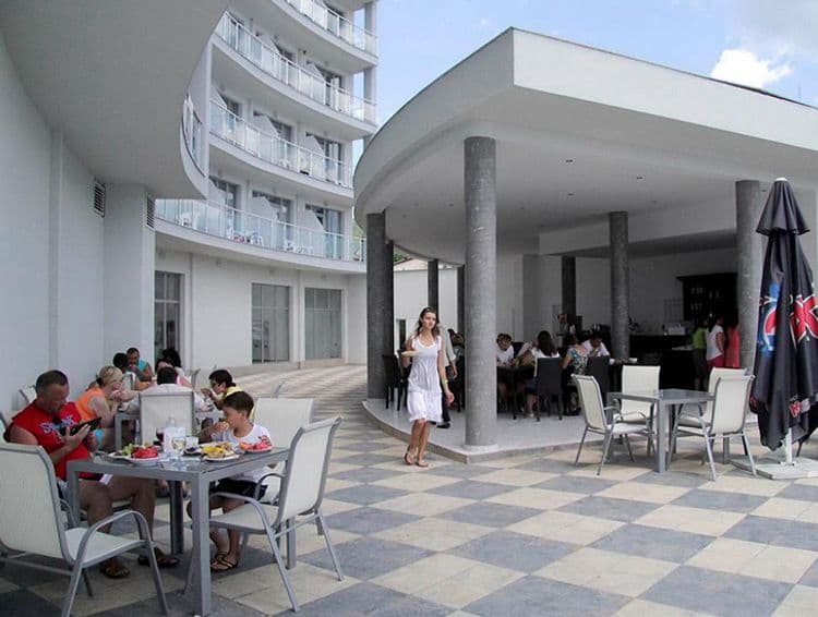 Moonlight Hotel