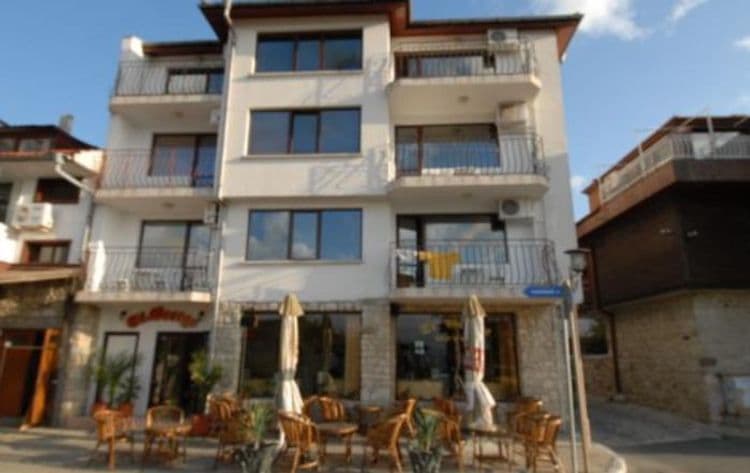 St.George Hotel