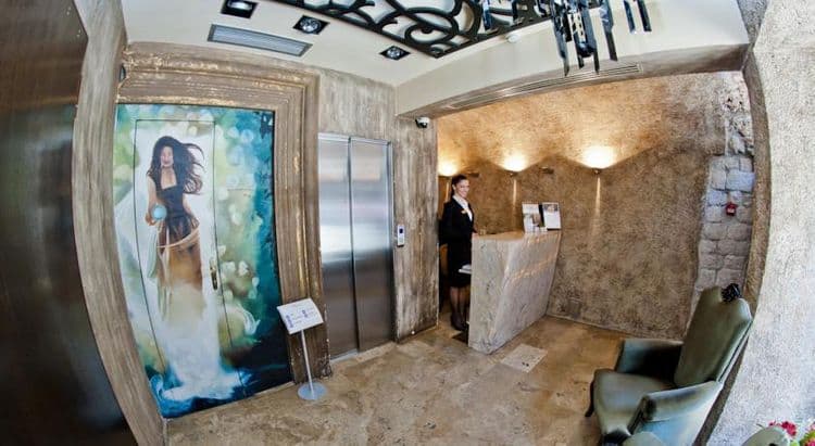 Astoria Boutique Hotel